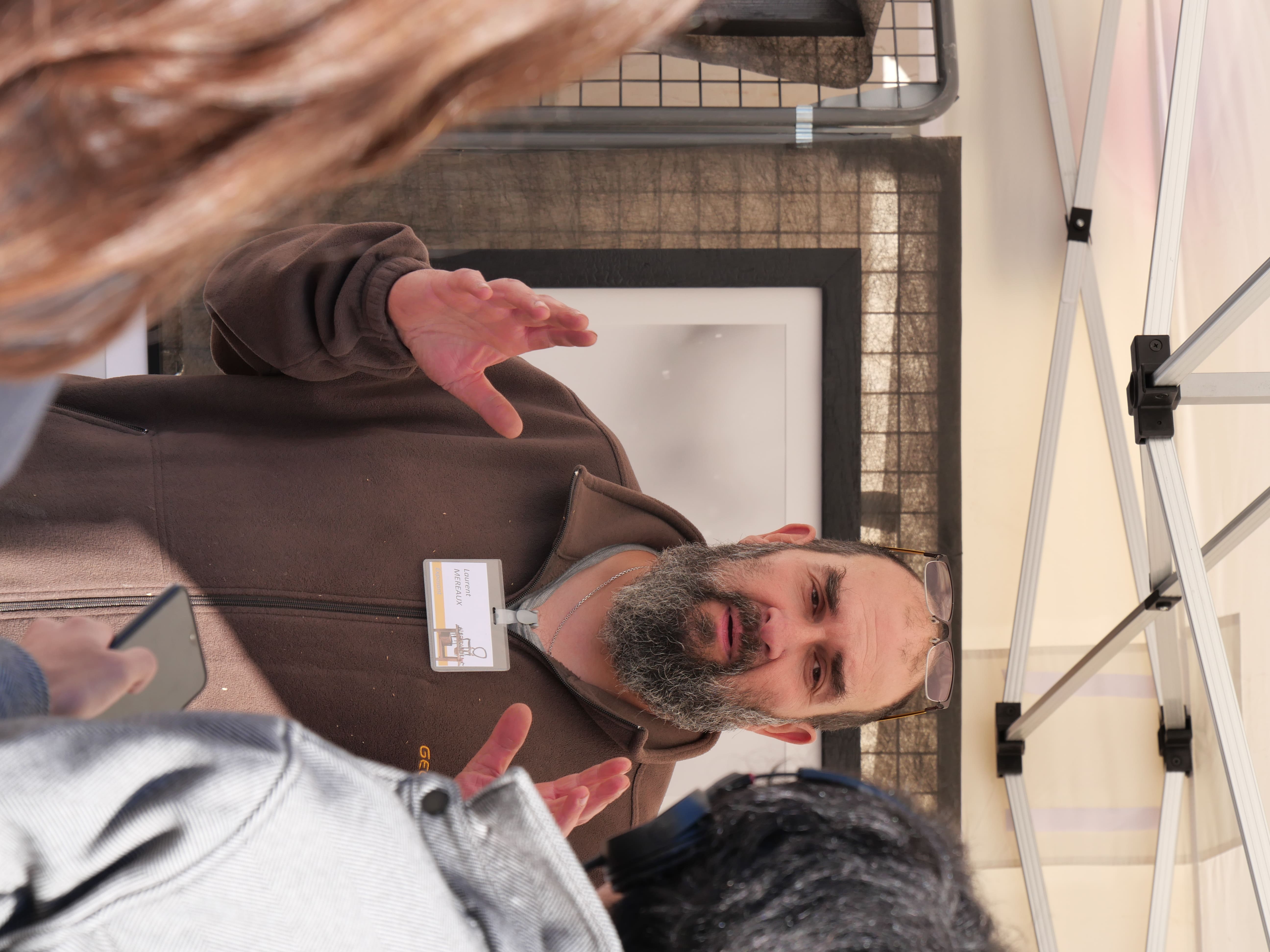 L'ébéniste nous explique son travail